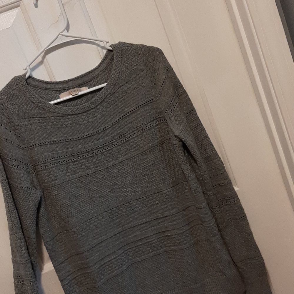 Gray Loft Sweater - Picture 5 of 6